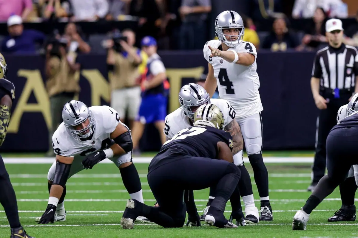 NEW Derek Carr Trade News: Derek Carr Back At Saints Headquarters