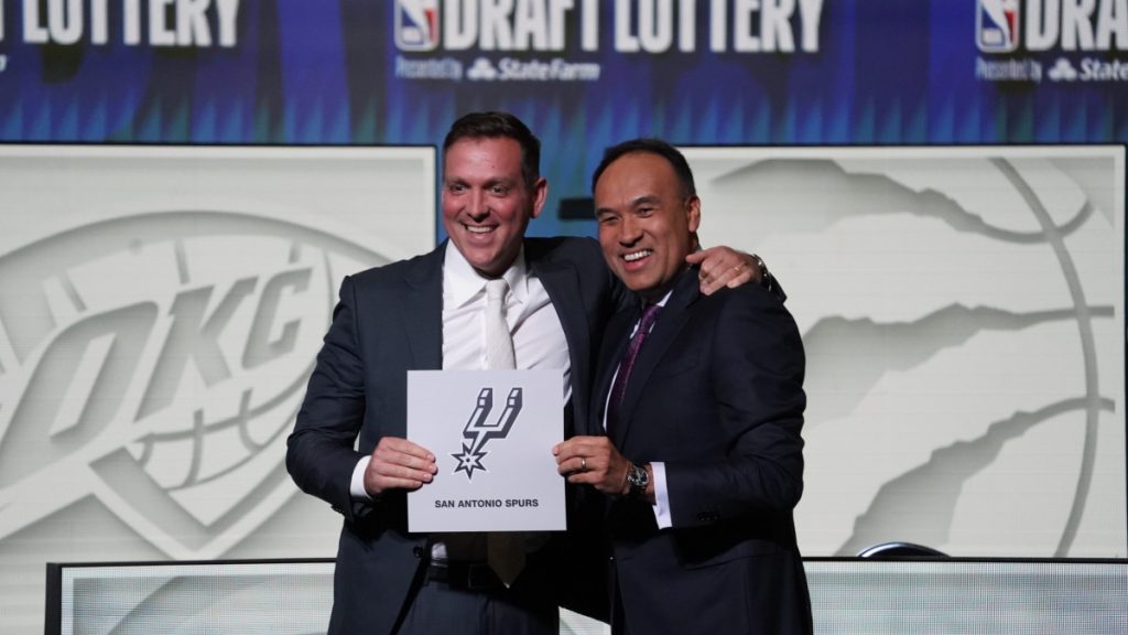 San Antonio Spurs see rush on season tickets after winning draft