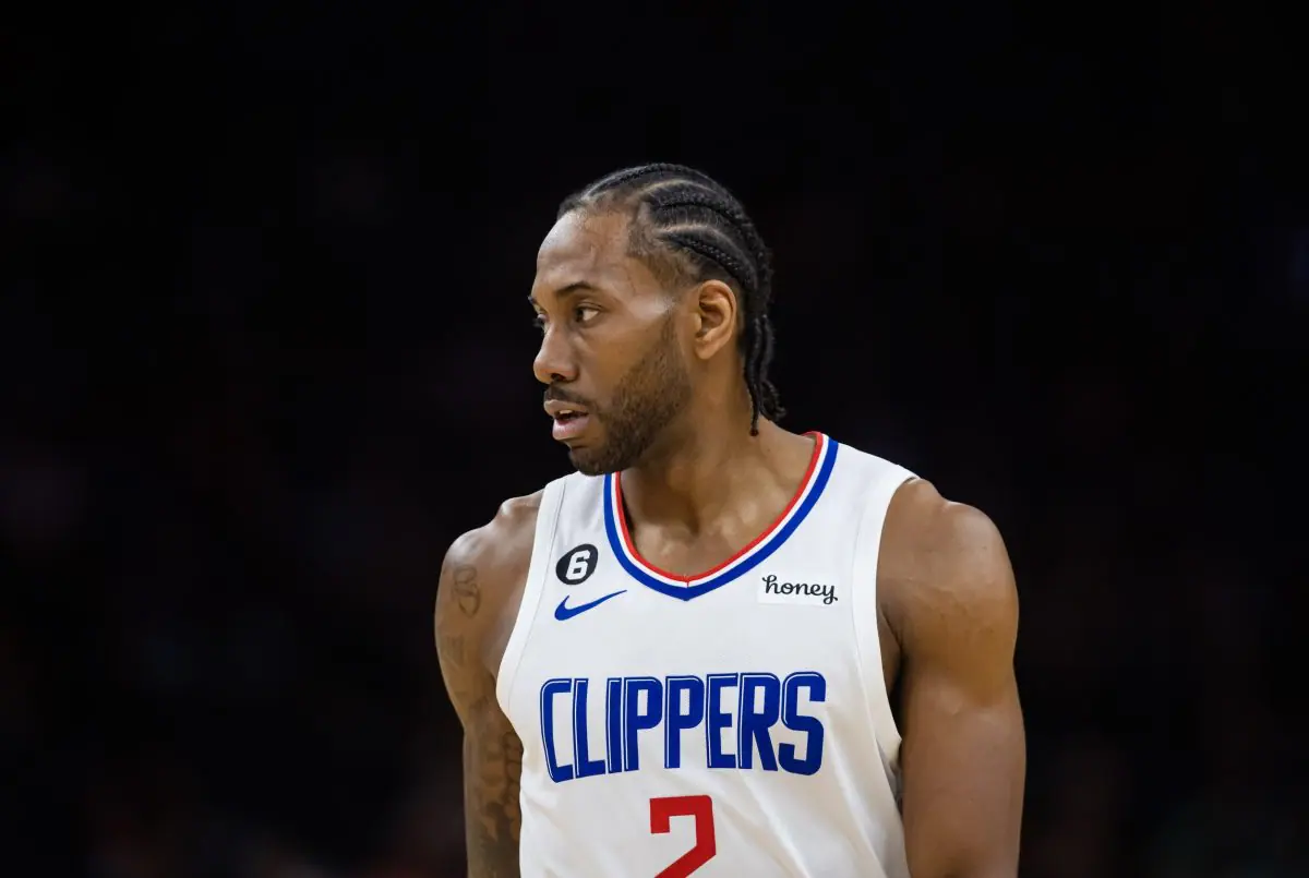 LA Clippers Re-Sign Injured Superstar Kawhi Leonard